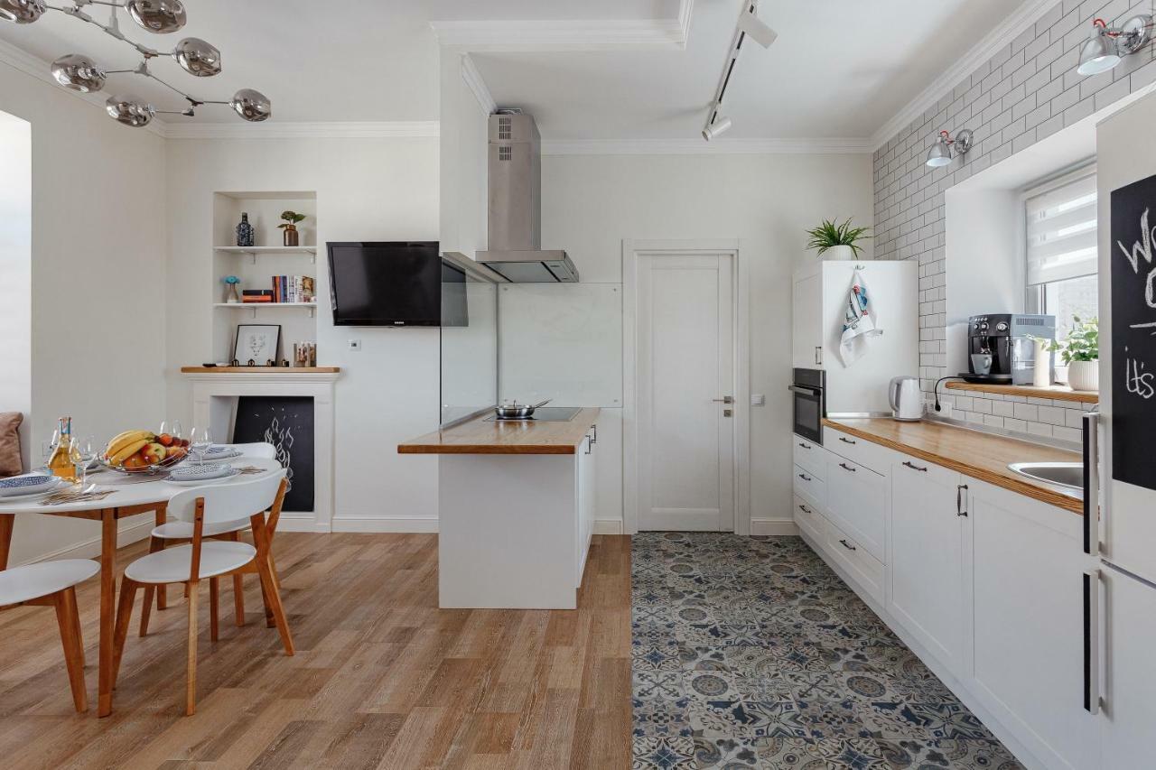 Scandi Apart Odessa Exterior foto